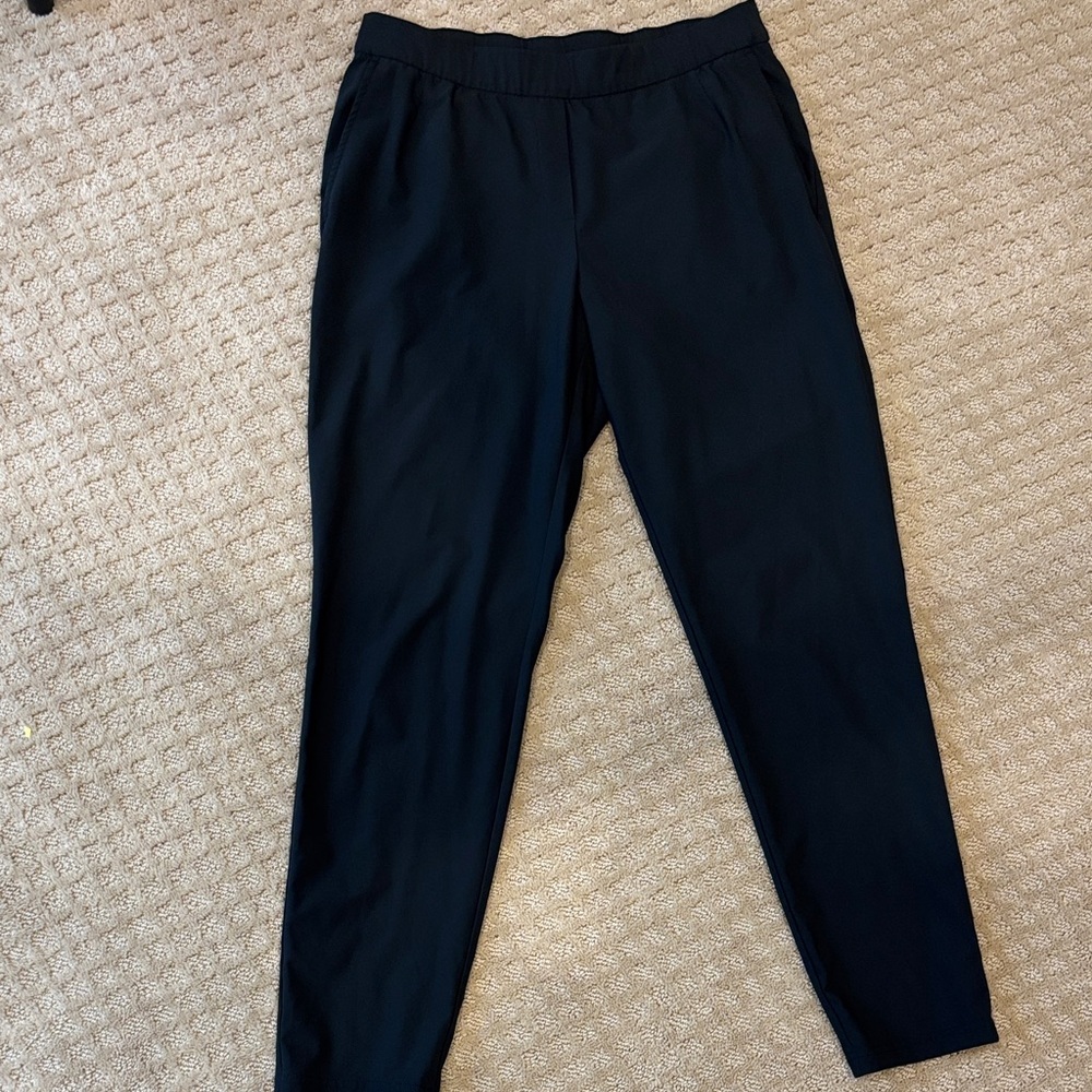 Black Nike dry fit pant medium